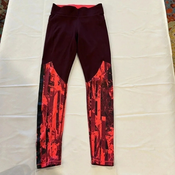 Under Armour UA Size ColdGear Printed Legging 1298231 women’s small - Picture 1 of 2
